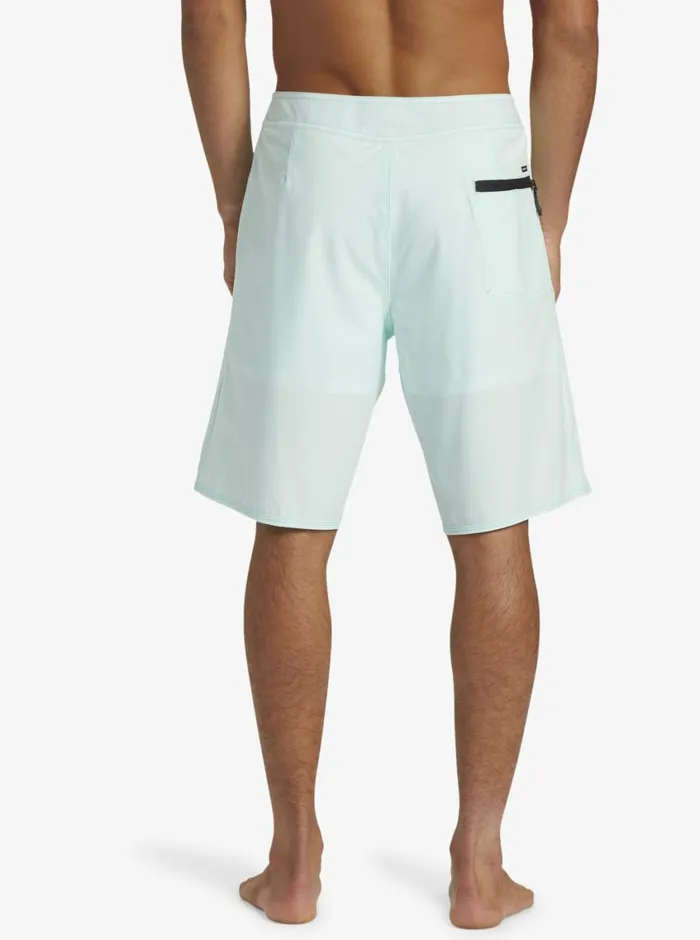 Quiksilver Surfsilk Kaimana 20034 Boardshorts Limpet Shell Mens Boardshorts