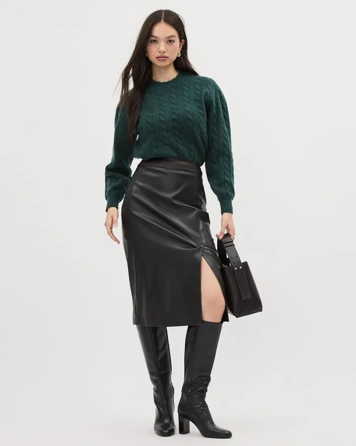 RWandCO Sweaters and Cardigans LongSleeve ScallopedCrewNeck Spongy Pullover Sea Moss 8211 Women RWandCO Sweaters and Cardigans LongSleeve ScallopedCrewNeck Spongy Pullover Sea Moss 8211 Women
