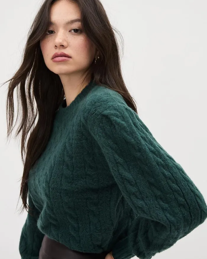 RWandCO Sweaters and Cardigans LongSleeve ScallopedCrewNeck Spongy Pullover Sea Moss 8211 Women RWandCO Sweaters and Cardigans LongSleeve ScallopedCrewNeck Spongy Pullover Sea Moss 8211 Women