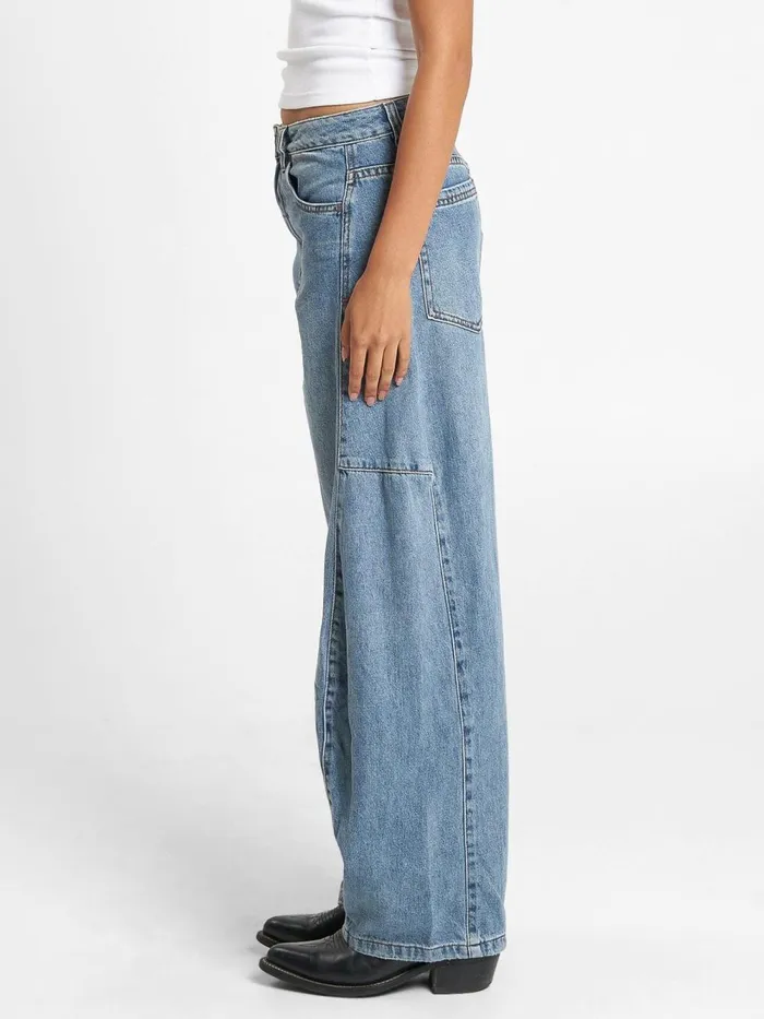 Womens Ronnie Jean Weathered Blue Thrills Mid Rise Jeans