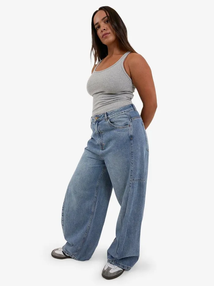 Womens Ronnie Jean Weathered Blue Thrills Mid Rise Jeans
