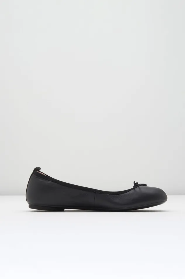 Ballet Flats Ladies Nashira Ballet Flats Nero Leather 8211 Bloch Adult