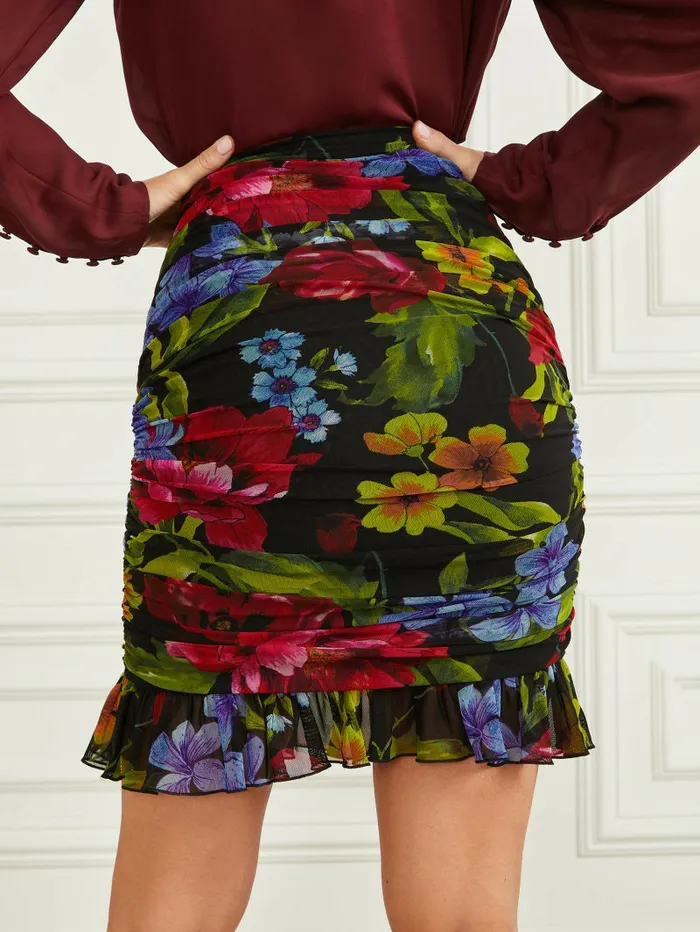 Bottoms Women GUESS Boldly Blooming Gathered Skirt Boldly Blooming Print Bottoms Women GUESS Boldly Blooming Gathered Skirt Boldly Blooming Print