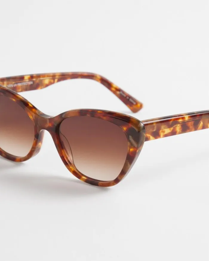 Chico039s Eyewear Small Cateye Sunglasses Tort 8211 Shoes and Accessories