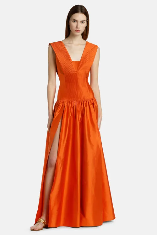Fashion Show Luisa Spagnoli Women Perlas Perlas Orange