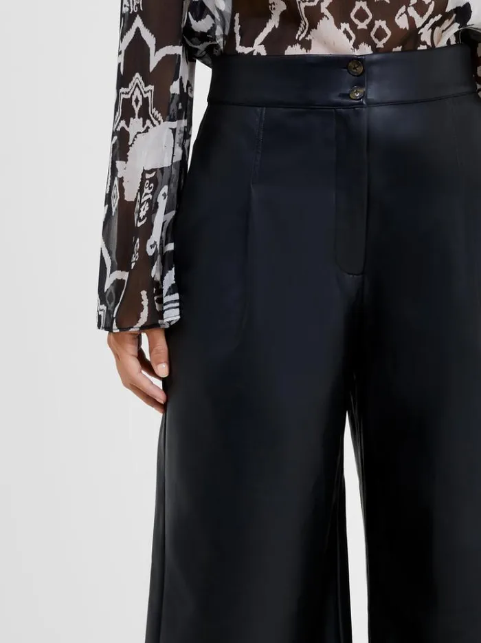 French Connection Trousers Crolenda Pu Cropped Trousers Blackout 8211 Woman