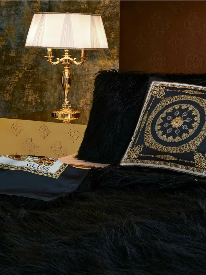 Home Women Helma Rectangular FauxFur Pillow Black Floral Print GUESS Home Women Helma Rectangular FauxFur Pillow Black Floral Print GUESS