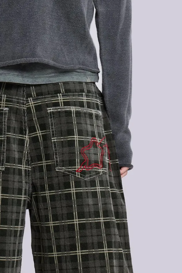 Jaded London Unisex UnisexWomen Brooklyn Cord Jumbo Jorts Green