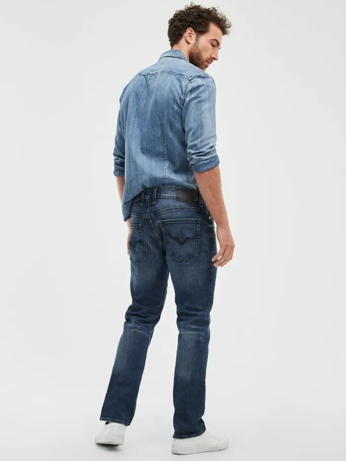 Jeans and Denim GUESS Men Regular Straight Jeans Inkwell Wash Jeans and Denim GUESS Men Regular Straight Jeans Inkwell Wash