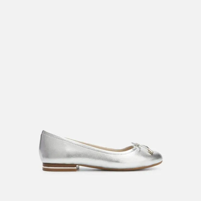 Kenneth Cole Balance Metallic Ballet Flat Platinum Women Flats
