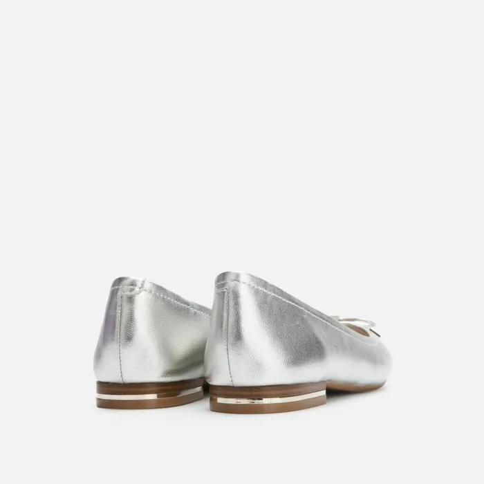 Kenneth Cole Balance Metallic Ballet Flat Platinum Women Flats