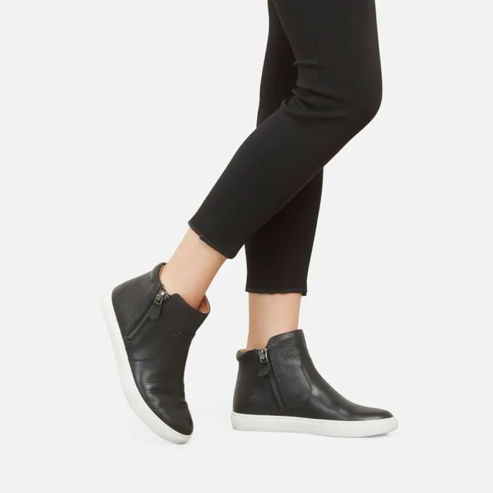 Kenneth Cole Carter Black Women Sneakers Kenneth Cole Carter Black Women Sneakers