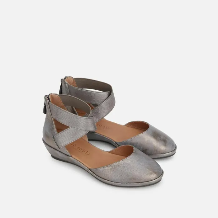 Kenneth Cole Noa Ankle Strap Wedge Pewter Women Flats