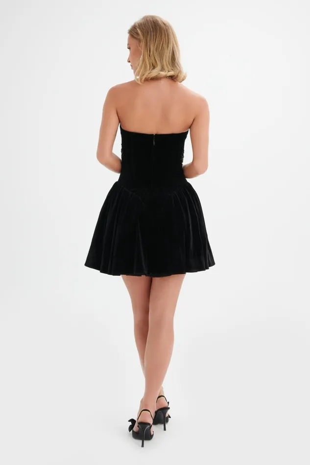 Lavish Alice ALine Dresses SELENA Jewelled Applique Velvet Mini Dress In Black Black 8211 Women