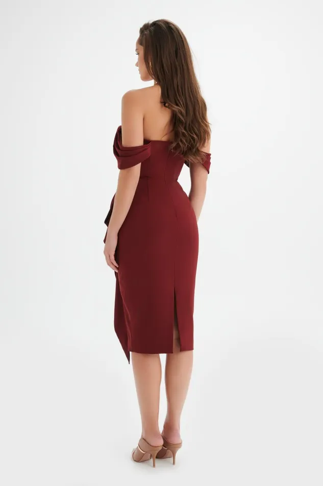 Lavish Alice Bow Dresses LORI Off Shoulder Bow Detail Midi Dress In Burgundy Burgundy 8211 Women
