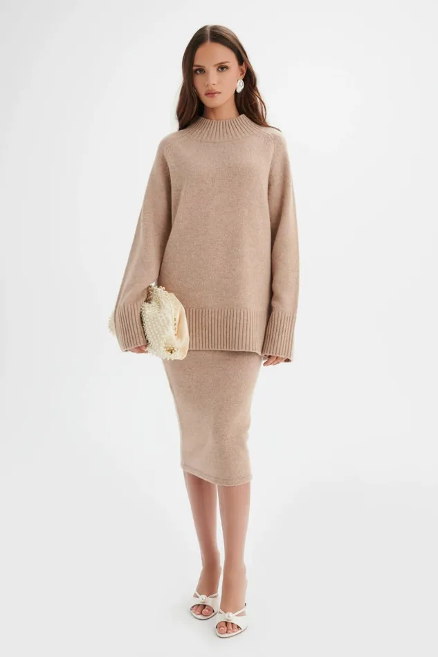 Lavish Alice Winter Knitwear AMARI Knitted Cashmere Blend Jumper In Beige Beige 8211 Women