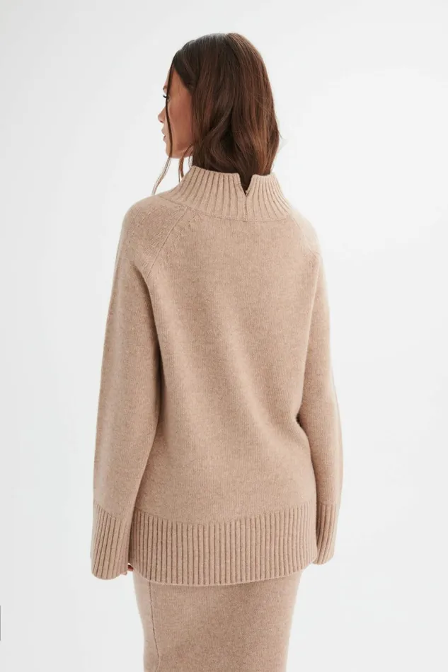 Lavish Alice Winter Knitwear AMARI Knitted Cashmere Blend Jumper In Beige Beige 8211 Women