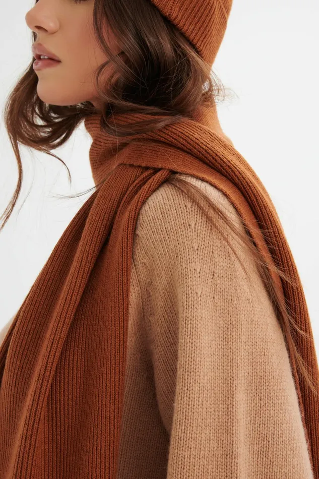 Lavish Alice Winter Knitwear ZOHA Knitted Cashmere Blend Scarf In Camel Camel 8211 Women
