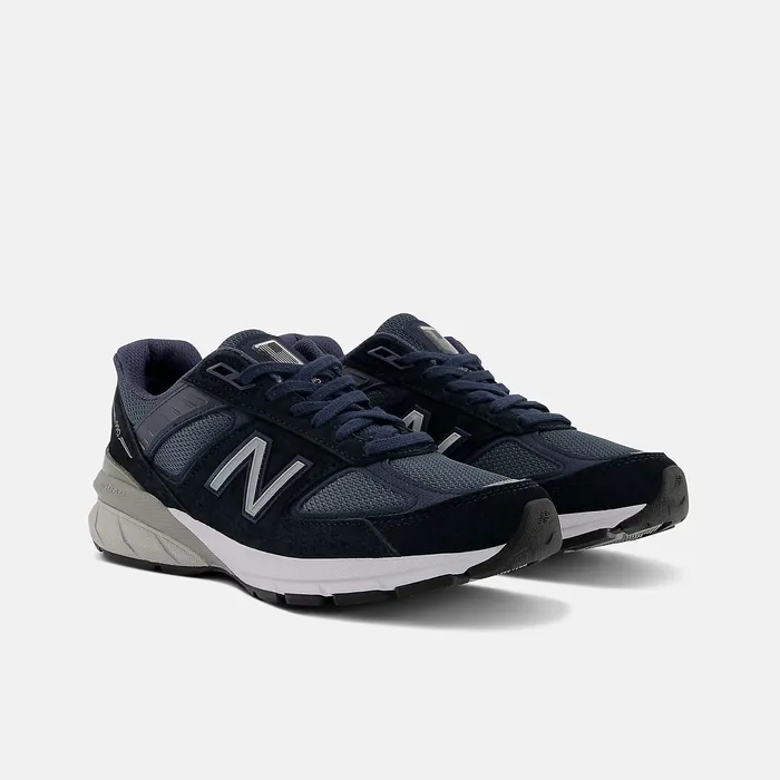 Lifestyle MADE in USA 990v5 Core Navy with Silver New Balance Women Lifestyle MADE in USA 990v5 Core Navy with Silver New Balance Women