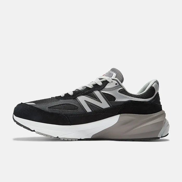 Lifestyle Women New Balance Made in USA 990v6 Black with White