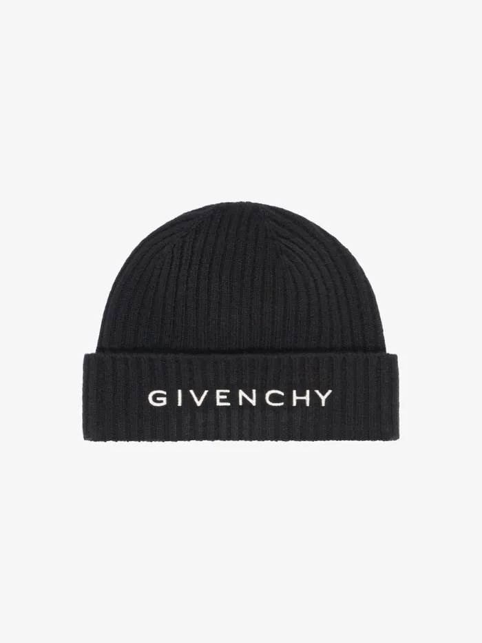 Men Beanies and Caps Givenchy GIVENCHY 4G Beanie In Wool And Cashmere Blackwhite Men Beanies and Caps Givenchy GIVENCHY 4G Beanie In Wool And Cashmere Blackwhite