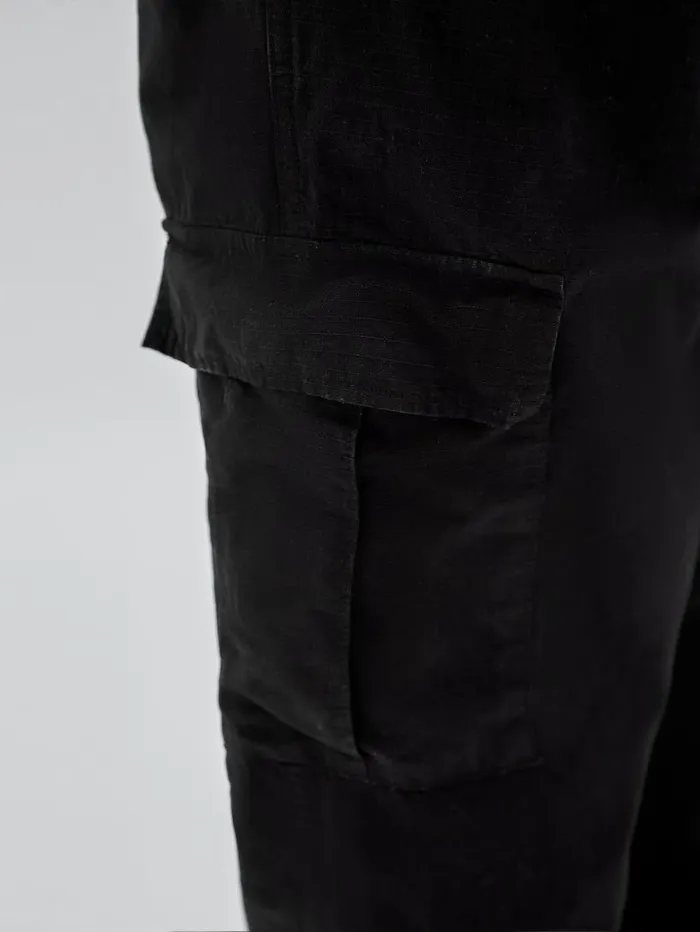 Men GUESS Originals Ripstop Cargo Pants Jet Black Multi Pants and Shorts GUESS Men GUESS Originals Ripstop Cargo Pants Jet Black Multi Pants and Shorts GUESS