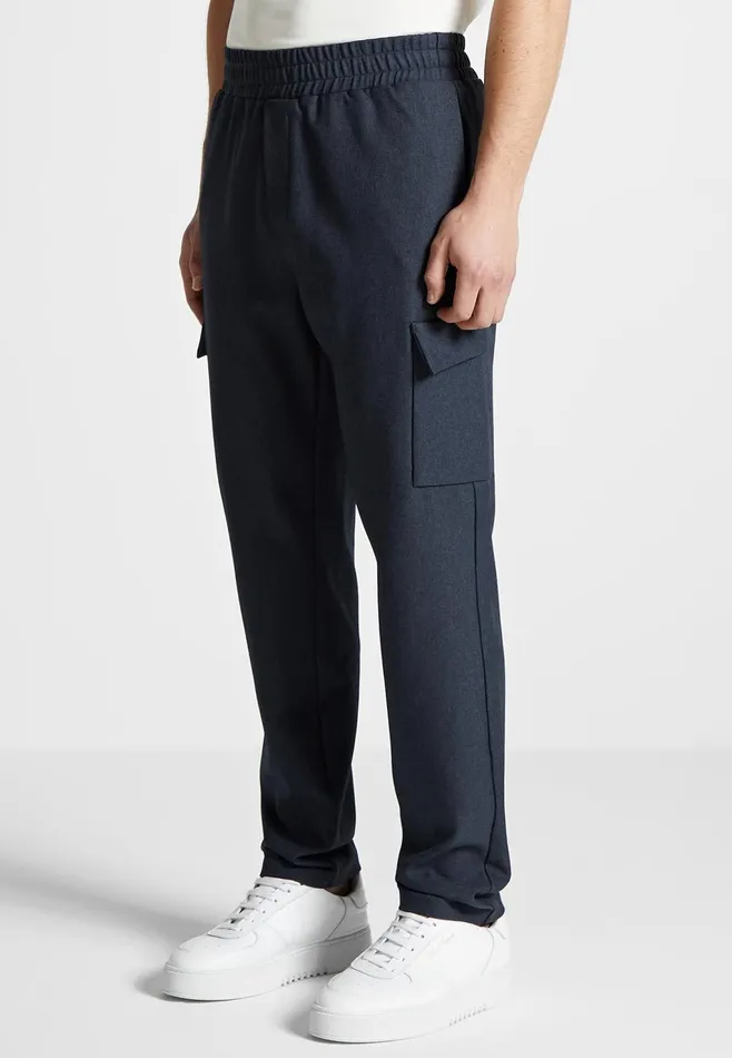 Men Manire De Voir Angular Pocket Cargo Pants Navy