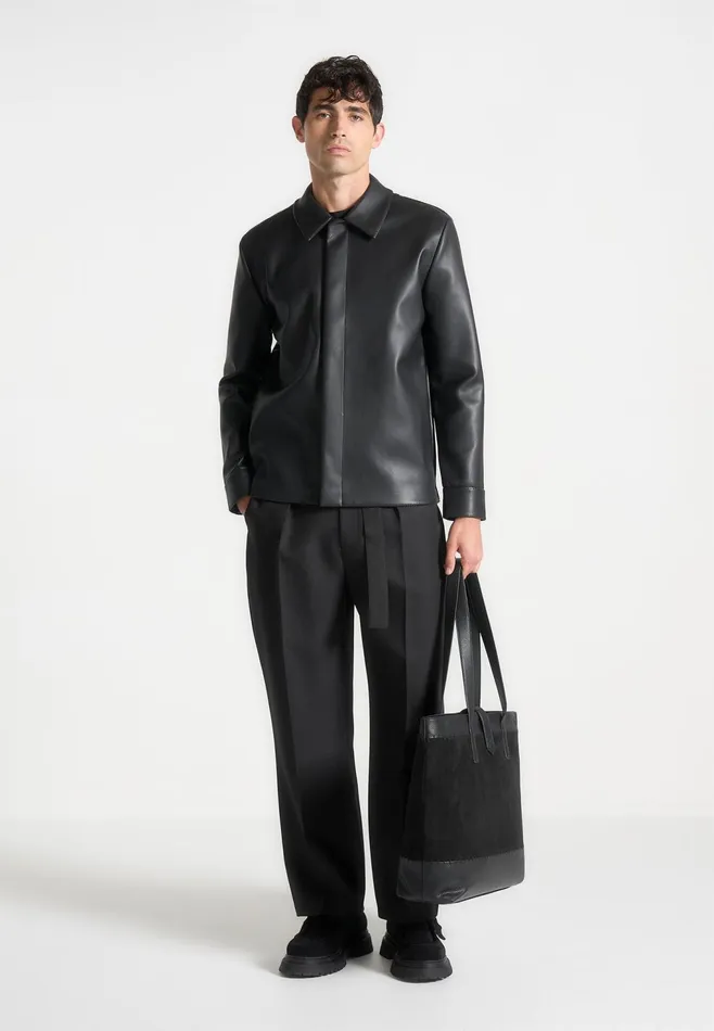 Men Manire De Voir Minimal Leather Shirt Black