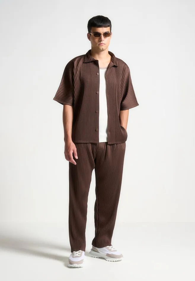 Men Manire De Voir Pleated Trousers Brown