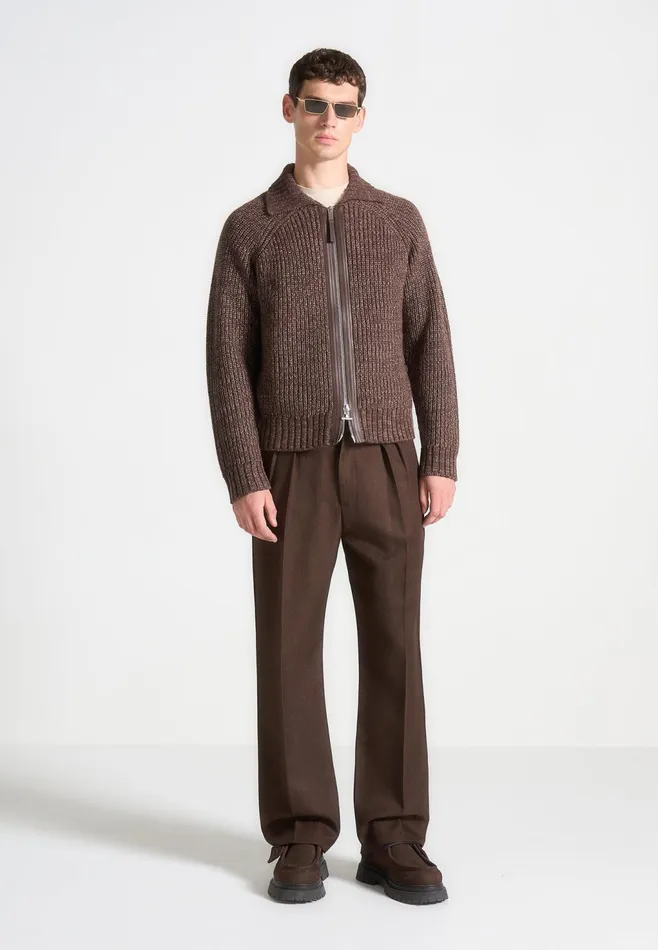 Men Manire De Voir Plush Collar Wool Knit Jacket Brown