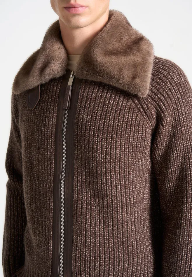 Men Manire De Voir Plush Collar Wool Knit Jacket Brown