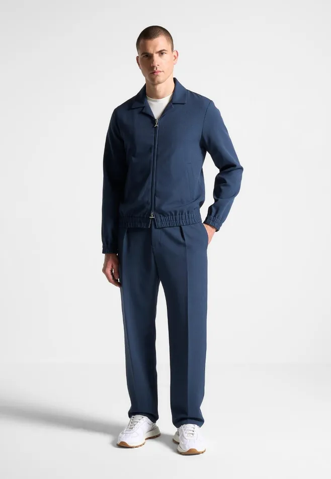 Men Manire De Voir Relaxed Fit Hatched Pleated Tailored Trousers Blue