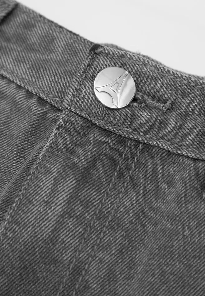 Men Manire De Voir Relaxed Fit Jean Washed Grey