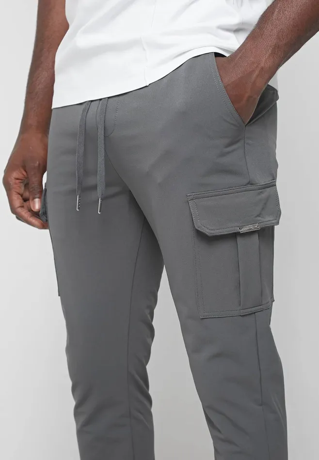 Men Manire De Voir Technical Cargo Pants Dark Grey
