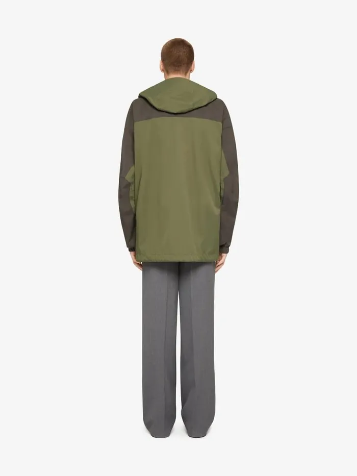 Men Outerwear and Blousons Givenchy Technical Hooded Jacket Olive Green