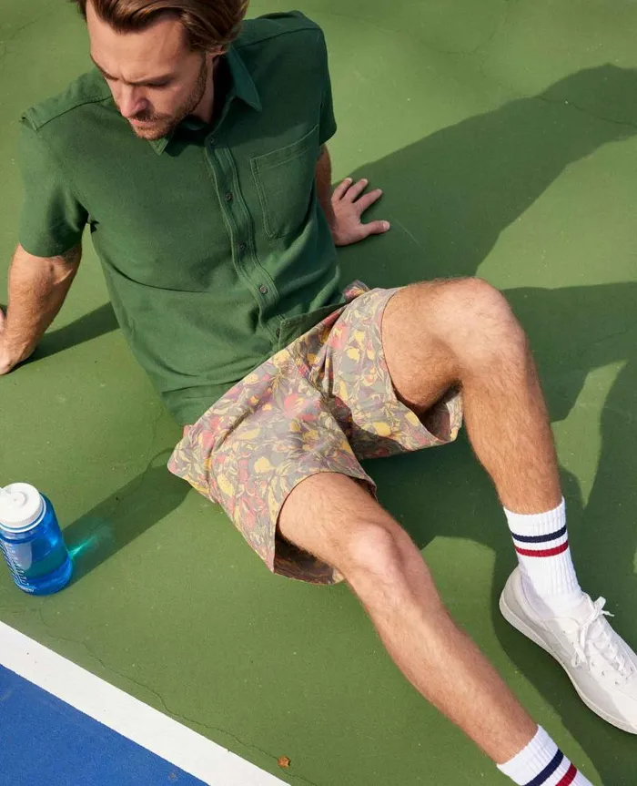 Men Shorts Toad and Co Boundless PullOn Short Chive Fruit Print