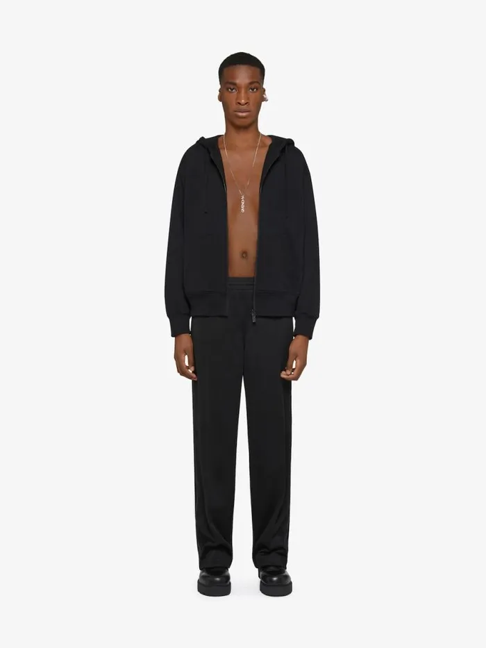 Men Sweatshirts and Hoodies Givenchy GIVENCHY Boxy Fit Hoodie In Fleece With Rhinestones Black Men Sweatshirts and Hoodies Givenchy GIVENCHY Boxy Fit Hoodie In Fleece With Rhinestones Black