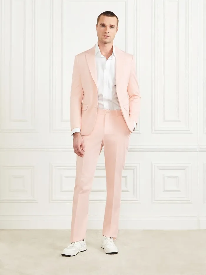 Pants and Shorts Roger Classic Chino Pants Pink Good Vibes GUESS Men Pants and Shorts Roger Classic Chino Pants Pink Good Vibes GUESS Men