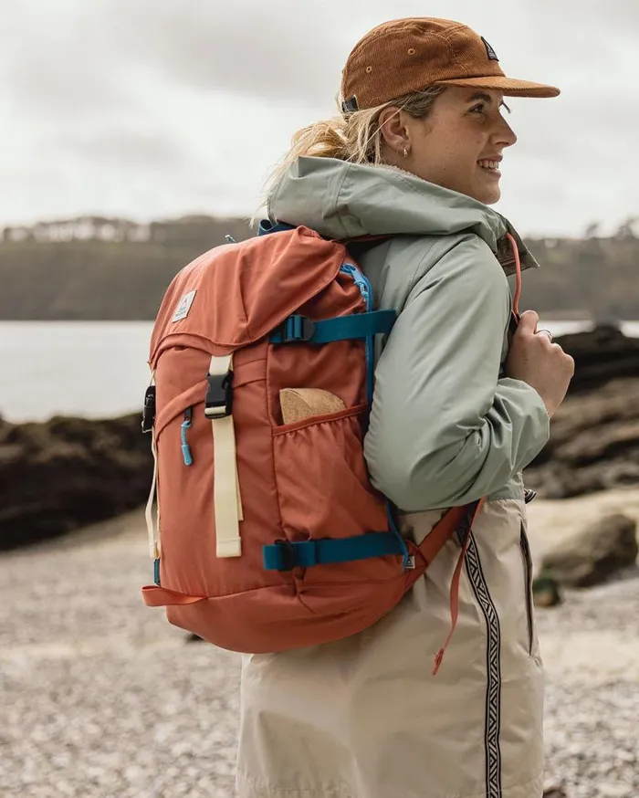 Passenger Backpacks and Bags Boondocker Recycled 26L Backpack Bruschetta Bruschetta 8211 WomenMen