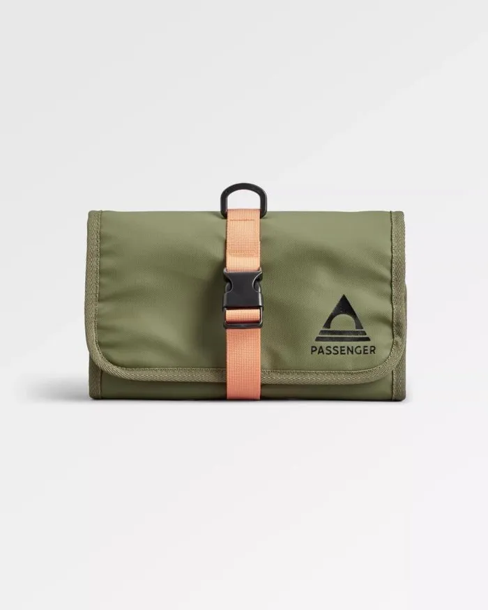 Passenger Backpacks and Bags Drop Recycled Wash Kit Khaki Khaki 8211 WomenMen