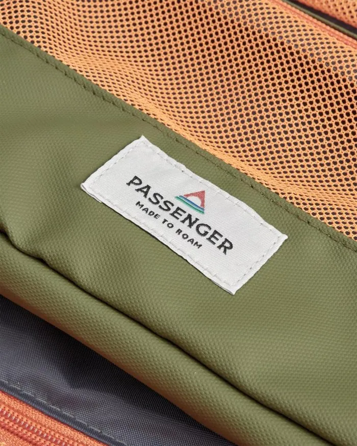 Passenger Backpacks and Bags Drop Recycled Wash Kit Khaki Khaki 8211 WomenMen