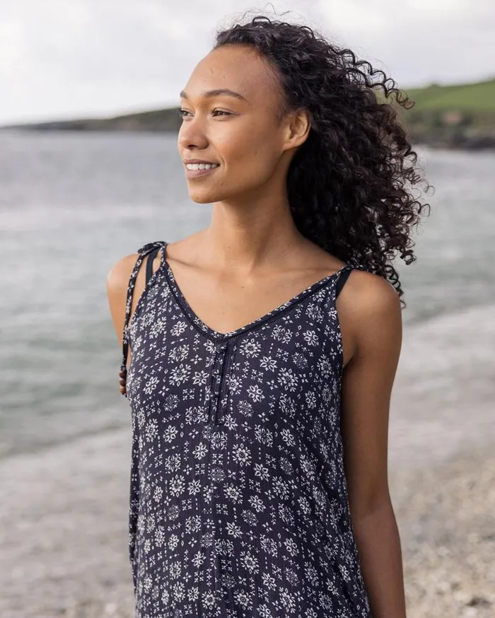 Passenger Bottoms Breeze Maxi Dress Simple Tile Faded Black Simple Tile Faded Black 8211 Women
