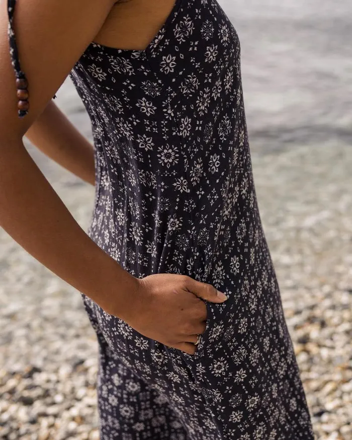 Passenger Bottoms Breeze Maxi Dress Simple Tile Faded Black Simple Tile Faded Black 8211 Women