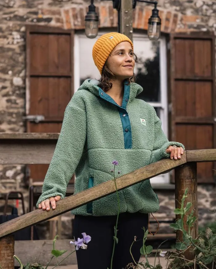 Passenger Tops Calla Hooded Recycled PolarLined Fleece Pistachio Pistachio 8211 Women