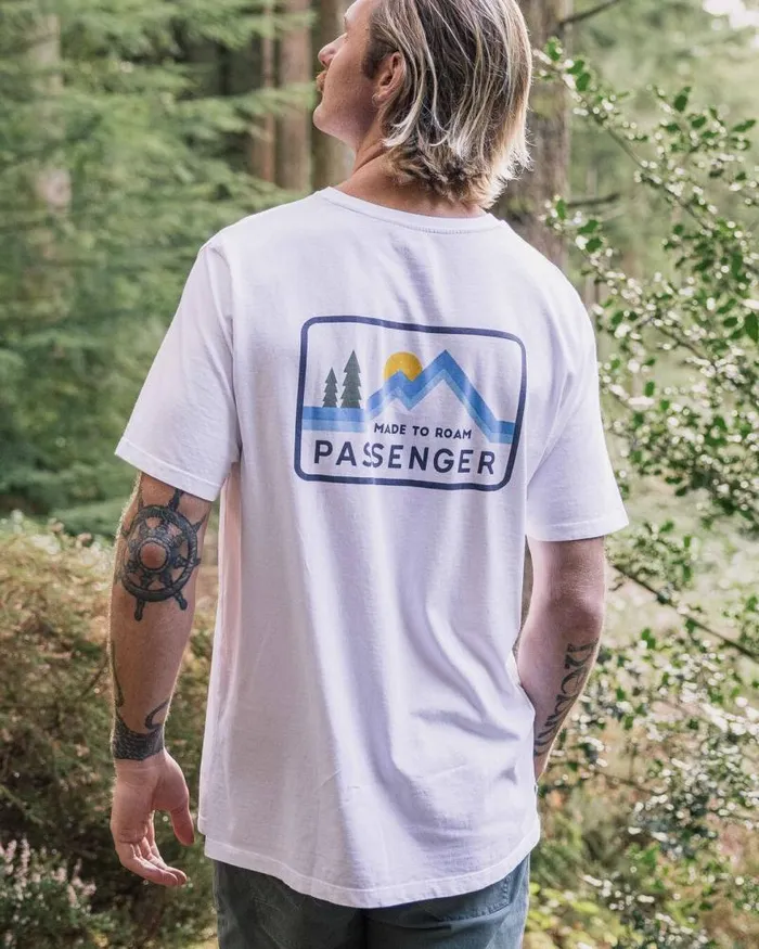 Passenger Tops Made To Roam Recycled Cotton TShirt White White 8211 Men