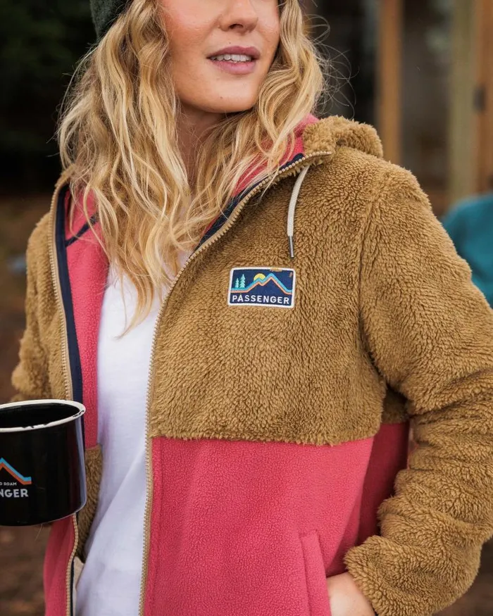 Passenger Tops Nestling Sherpa Hooded Fleece Biscuit Biscuit 8211 Women