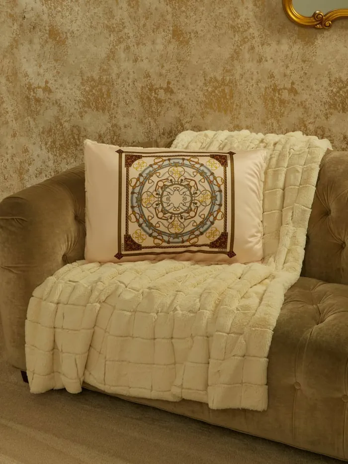 Quilted FauxFur Pillow White Multi Women Home GUESS Quilted FauxFur Pillow White Multi Women Home GUESS