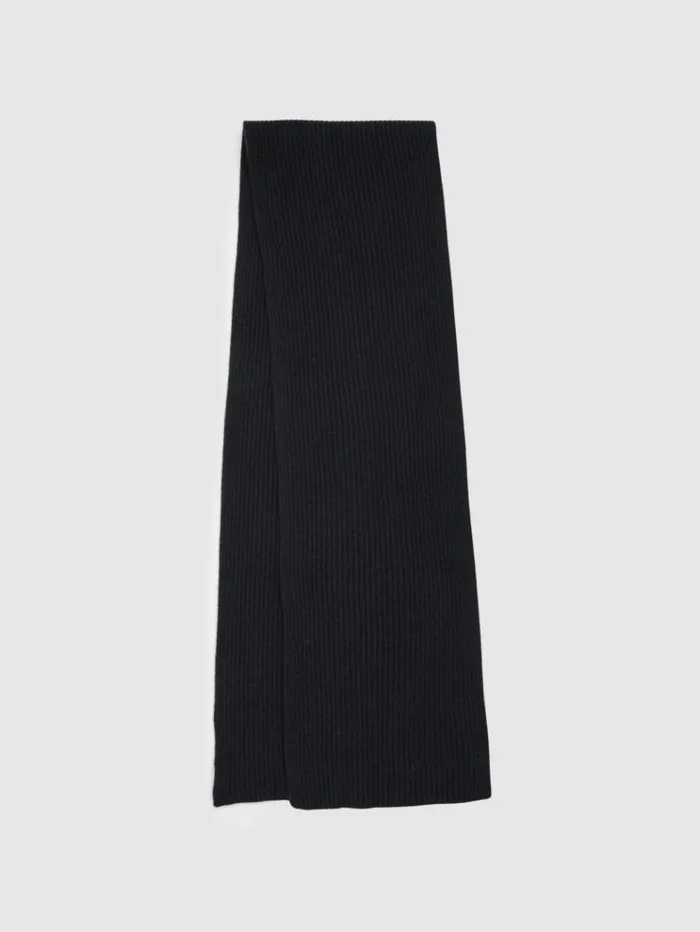 REISS Hats Gloves and Scarves Men Atelier RibbedCashmere Scarf Dark Navy