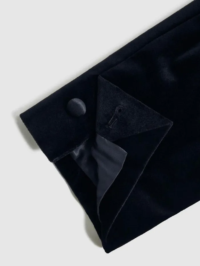 REISS Suits and Tailoring Men Modern Fit Velvet Single Breasted Tuxedo Jacket Navy