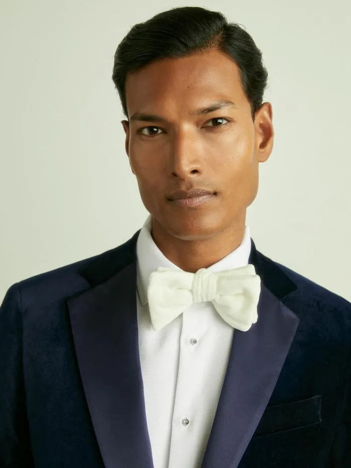 REISS Suits and Tailoring Men Modern Fit Velvet Single Breasted Tuxedo Jacket Navy